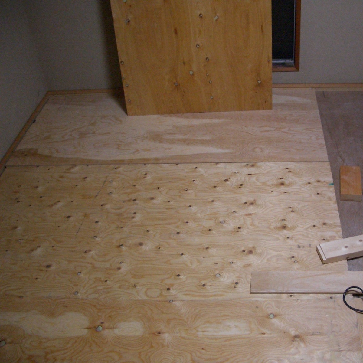 Фанера для пола